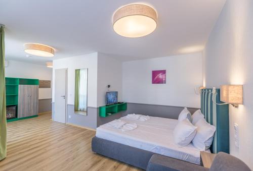 Boulevard Boutique Hotel - image 10