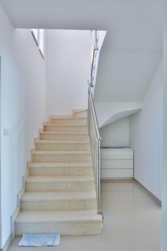 Apartments & Rooms Kata