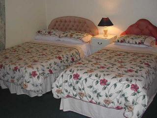 Ashurst Lodge - main image