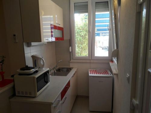  Suzy, Pension in Solin