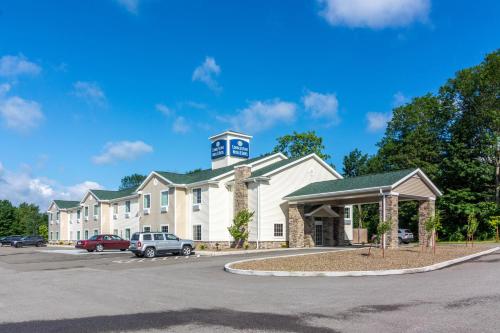 Cobblestone Hotel & Suites - Harborcreek - Erie