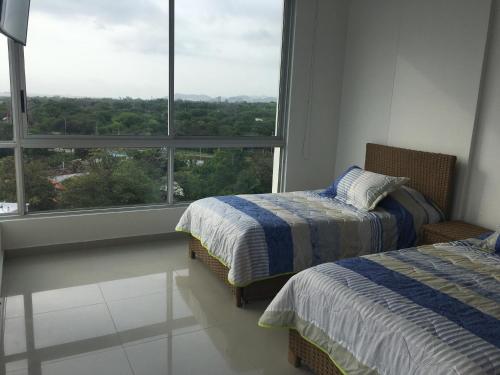 Apartment with Sea View image 10