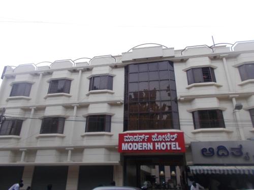 Modern Hotel Bengaluru
