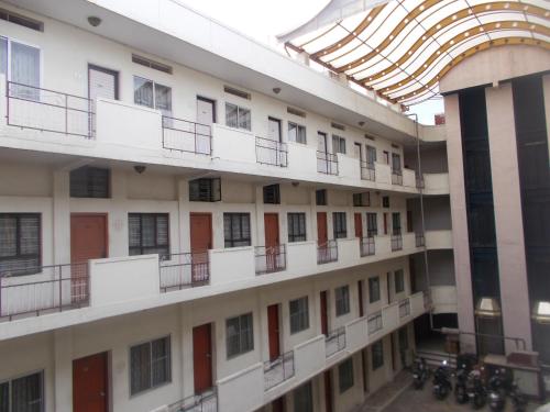 Modern Hotel – Bangalore, MN