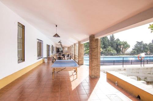 Facilities, Albergue Inturjoven Marbella in Marbella