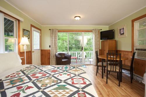 Drake's Island Resort - image 5