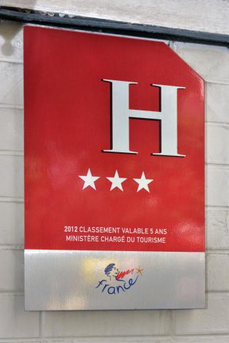 Hotel Douglas - image 13