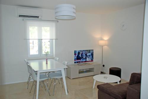 Apartment Bilo, Omiš (Foto 7)