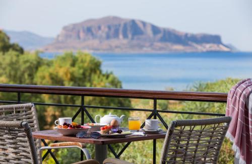 Iris Beach Hotel Monemvasia