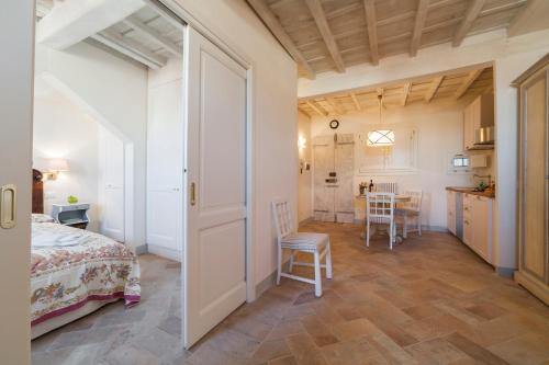 Charming loft near Ponte Vecchio - main image