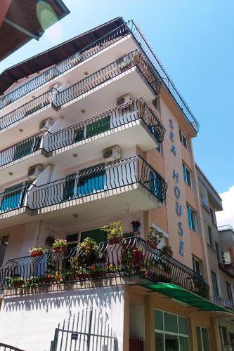 Sea House Guest House, 