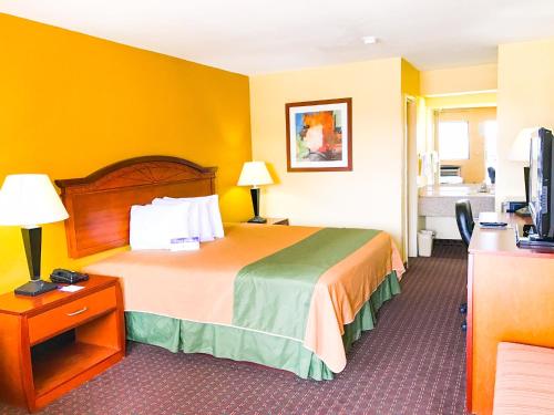 Americas Best Value Inn & Suites Yukon Oklahoma City