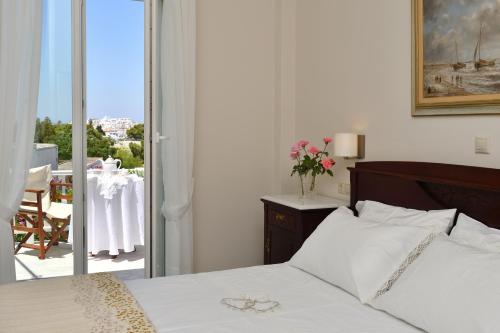 Doukissa Hotel - Parikia Town Centre, Parikia (photo 9)