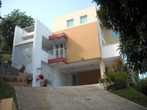 Ocean View Apartment - image 7