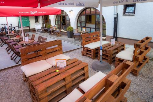 1A Adventure Hostel 5