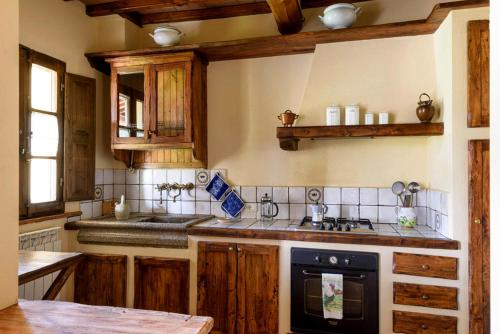 廚房, Agriturismo MONSOLE - Montalcino in 聖焦萬尼達索