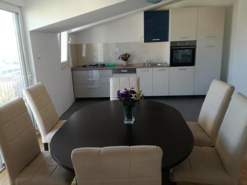  Apartment Mara in Trogir