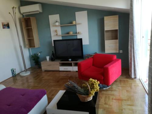  Apartment Mara, Unterkunft in Trogir