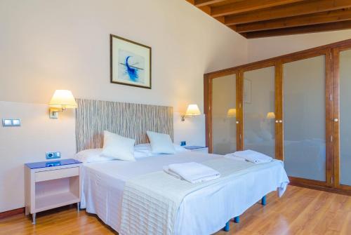 Finca Short De Conies 2 - image 4