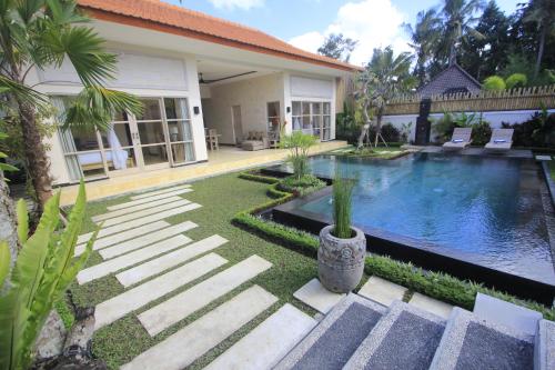 Villa Rumah Lumbung