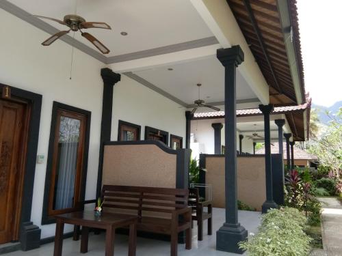 Balcony/terrace, Puri Batu Inn in Pemuteran