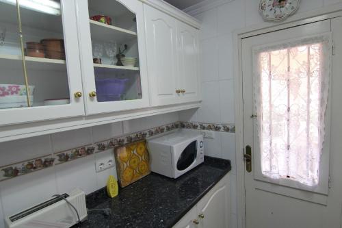 Two-Bedroom Villa image 9