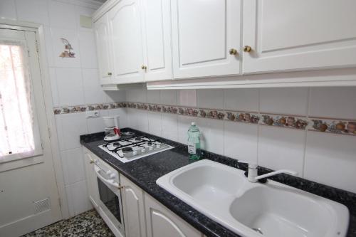 Two-Bedroom Villa image 8