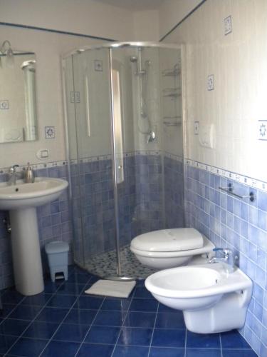 Tipico Resort - image 2