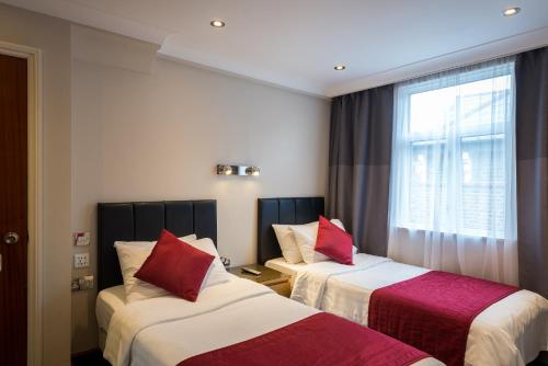 Adria Hotel - image 8