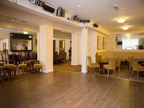 The Royal Alexandra Hotel - image 4
