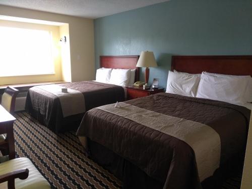 Expo Inn near River Parks