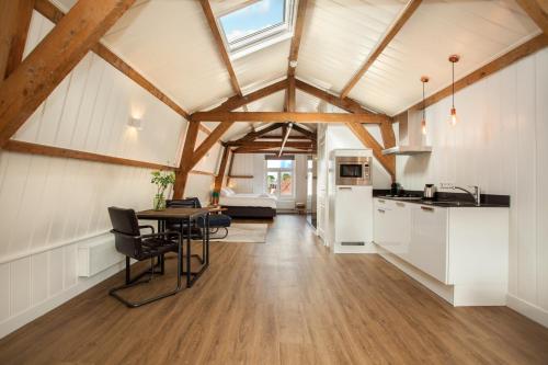 Stayci Serviced Apartments Royal Palace - image 4