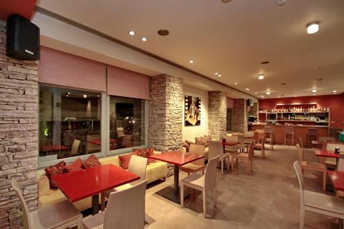 Astros Beach Hotel