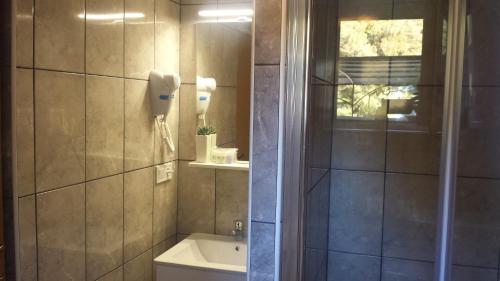 Apartments Villa Natali - Heating Pool - image 8