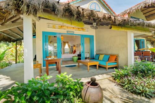 Bungalow with Sea View image 7