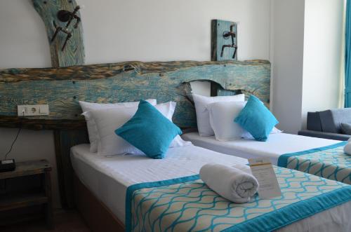  LİVADİ OTEL, Pension in Akçakoca bei Yaylatepe