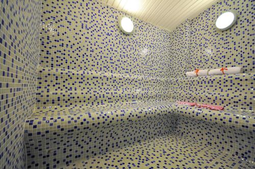 Double Comfort Hotel - image 14