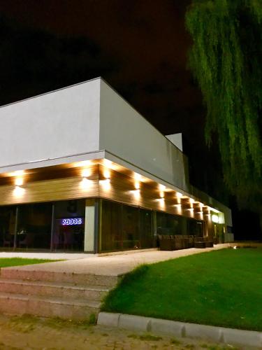 Hotel Lux Divina - image 4