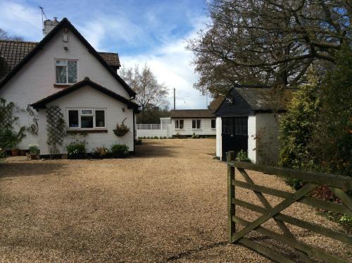 Yaffles, Linwood, Hampshire