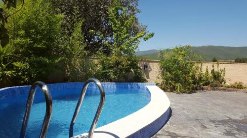 المرافق, Casa Rural El Peral in Caminomorisco