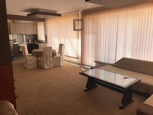 Family Hotel Diana - image 3