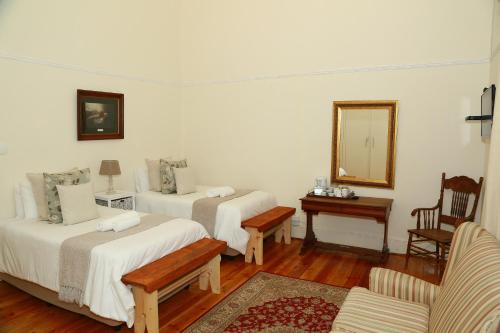 B&B Cradock - Die Hoekhuis - Bed and Breakfast Cradock