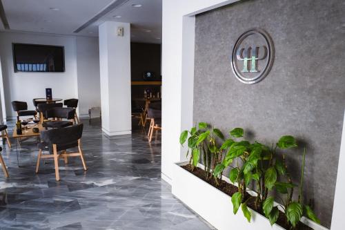Piraeus Port Hotel - image 7