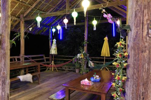 Restaurant, Cave Lodge in Tham Lot