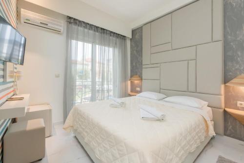2 twin beds