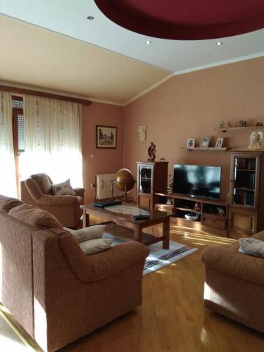  3 Sisters Apartment, Pension in Trogir