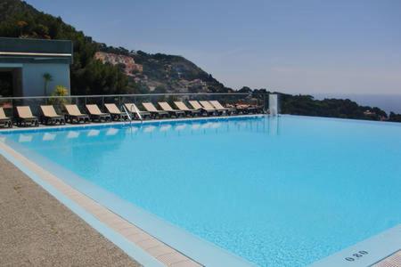 Appt 5 personnes vue mer piscine Costa Plana Cap d'Ail Monaco photo 3
