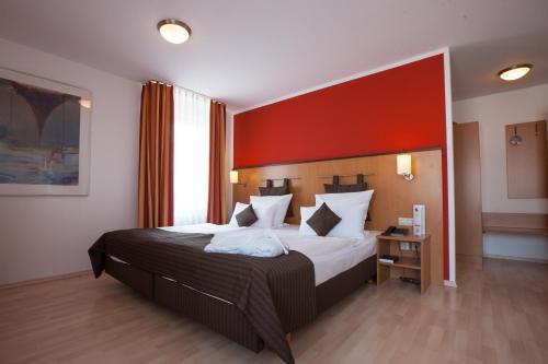 UNO Hotel Stuttgart Großbettlingen Room Type - Comfort Room, 1 Double Bed