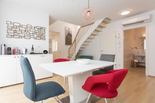 Mar Suite Apartments - Center 5