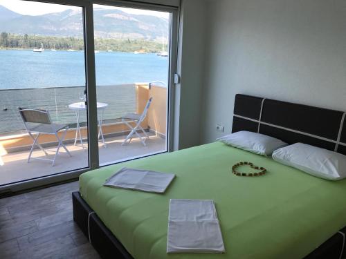 Superior Apartment with Sea View image 9